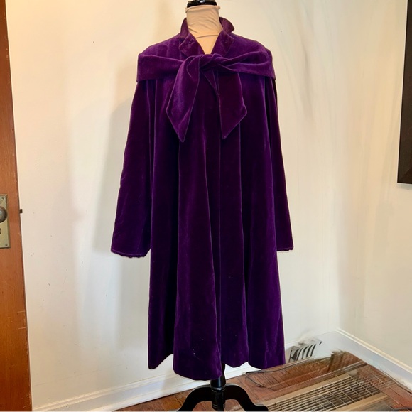 Vintage Jackets & Blazers - Vintage 1930s Opera Coat Purple Velvet Evening Wear XL